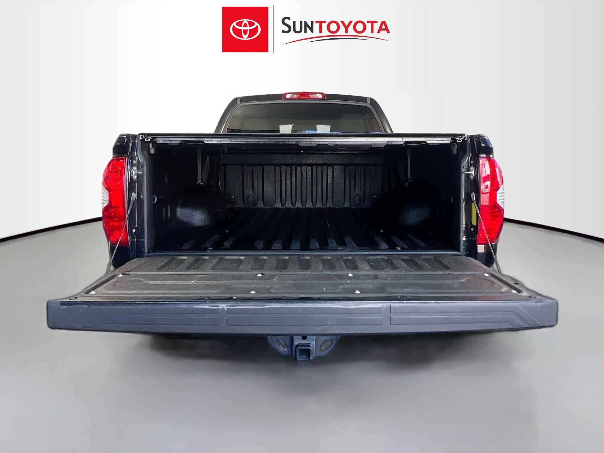 Used 2021 Toyota Tundra SR5 w/ TRD Off-Road Package image 34