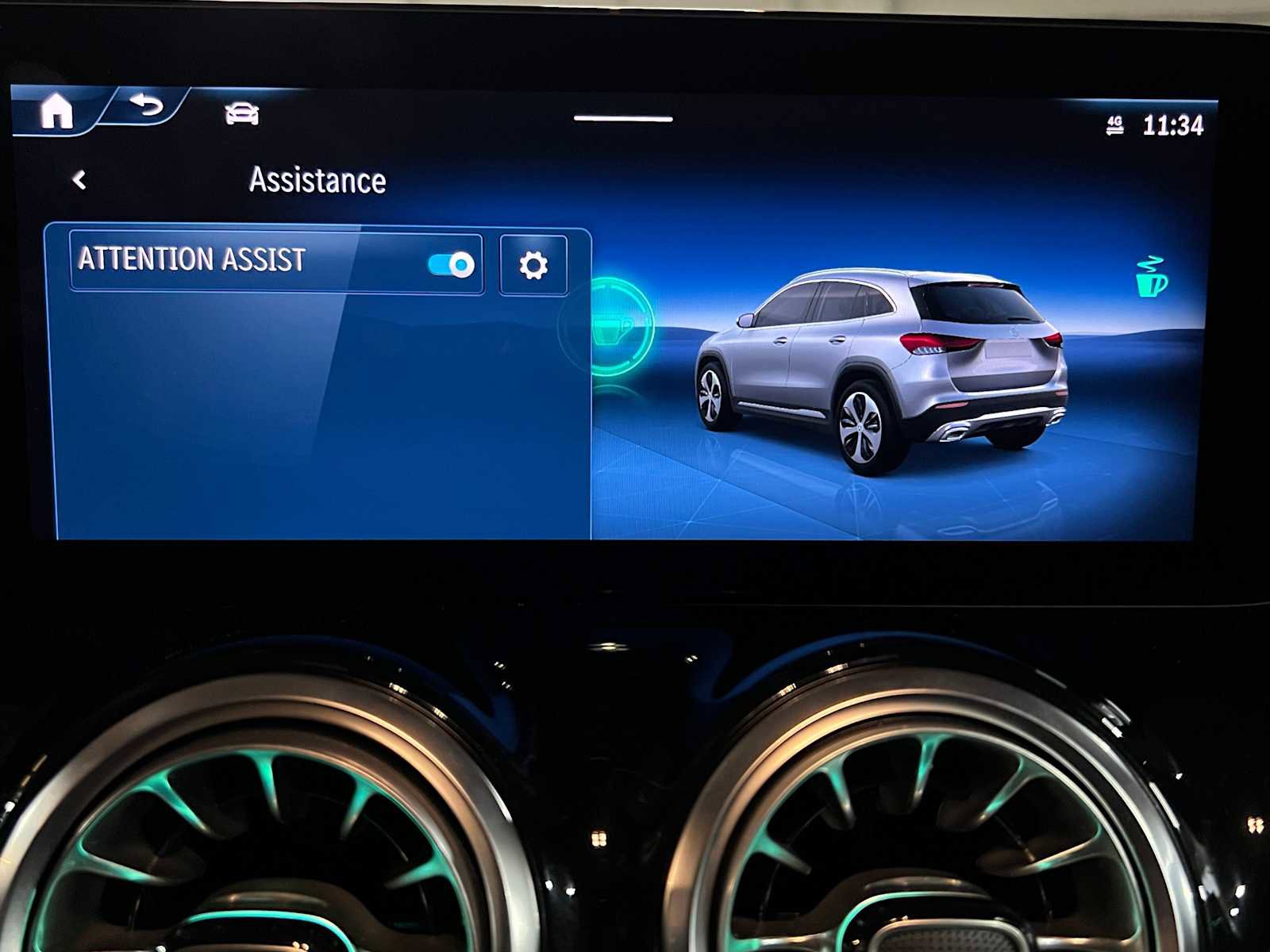 Used 2025 Mercedes-Benz GLA 250 4MATIC image 38