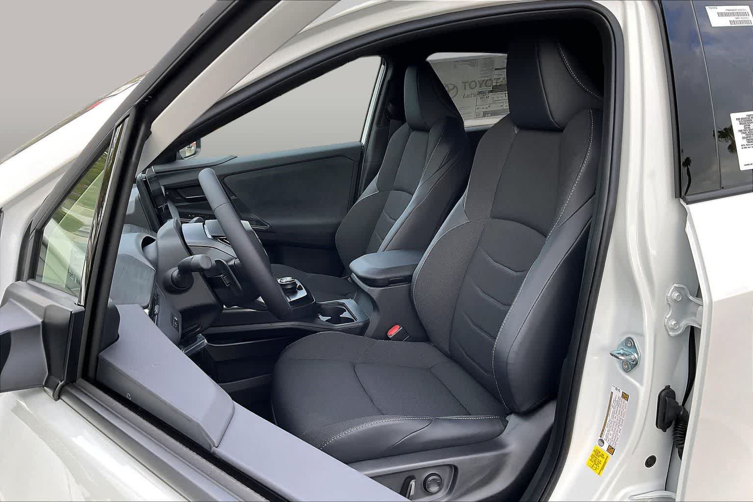 New 2026 Toyota C-HR AWD/4WD image 9