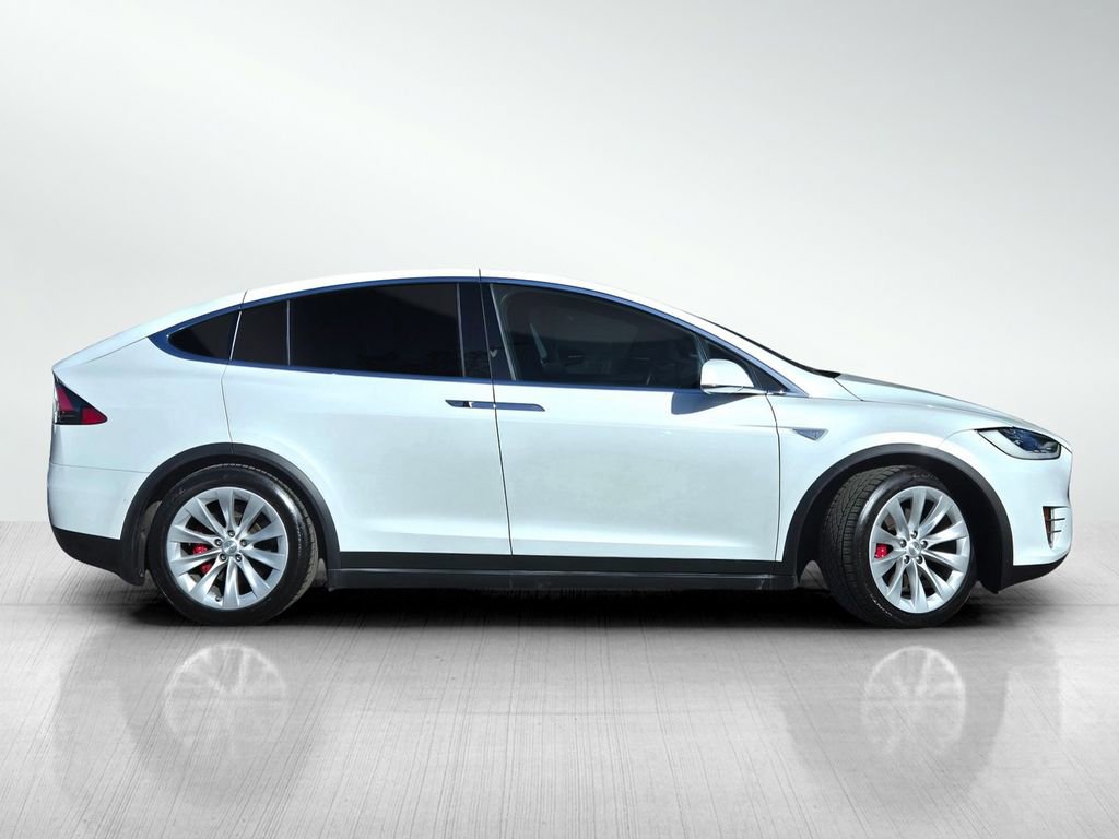 Used 2016 Tesla Model X Performance image 4