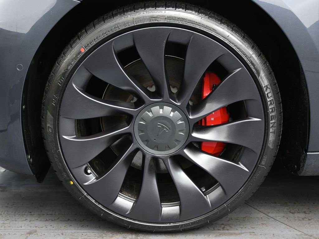 Used 2022 Tesla Model 3 Performance image 10