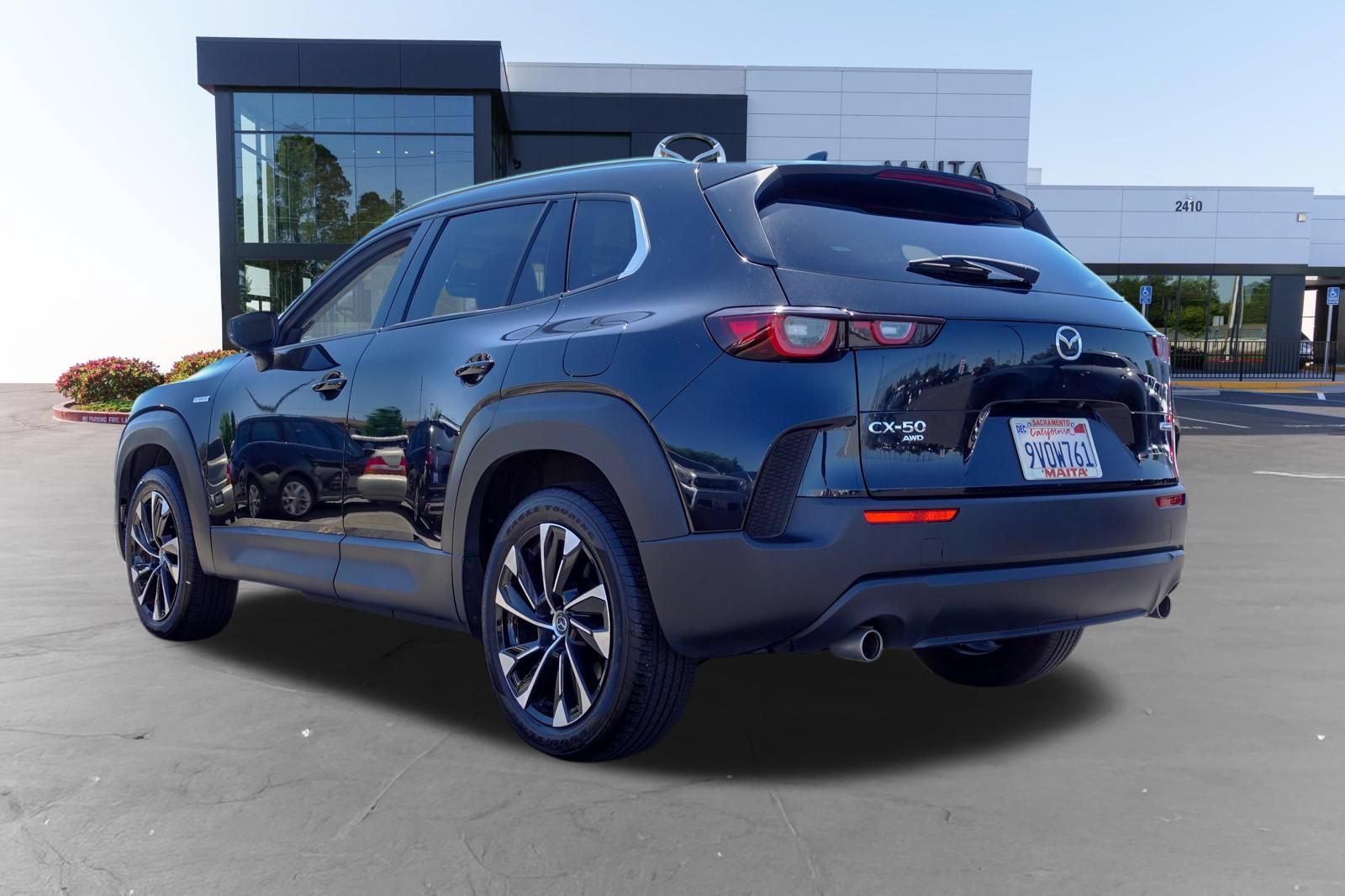 Used 2025 MAZDA CX-50 2.5 Hybrid w/ Premium Plus Pkg AWD/4WD image 7