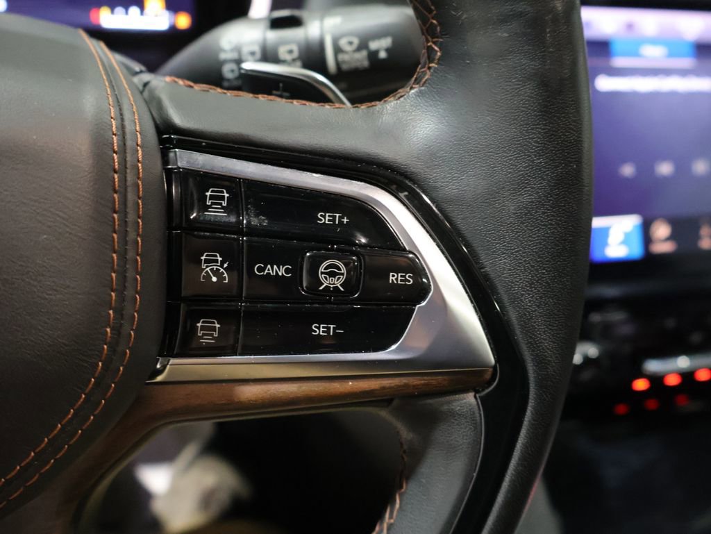 Used 2023 Jeep Grand Cherokee Summit image 35