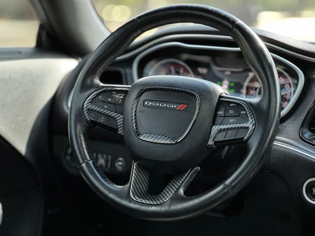 Used 2016 Dodge Challenger R/T Plus RWD image 22