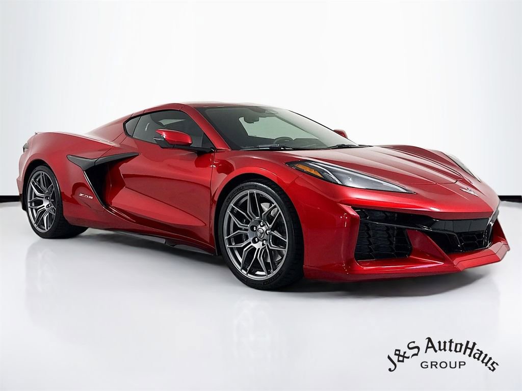 Used 2024 Chevrolet Corvette Z06 w/ Chrome Exterior Badge Package RWD image 47
