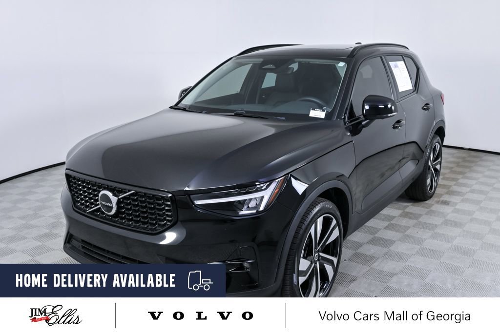 Certified 2023 Volvo XC40 B4 Plus w/ Driver Assist Package