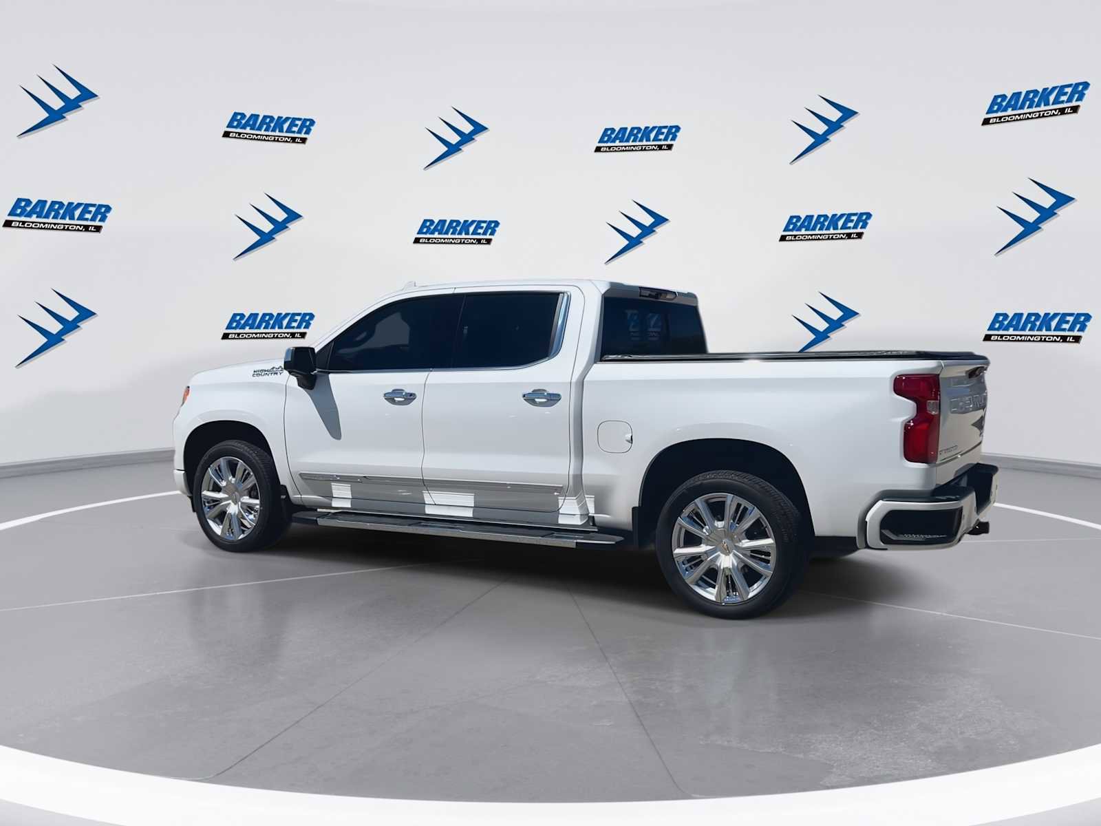 Used 2023 Chevrolet Silverado 1500 High Country w/ High Country Premium Package image 7