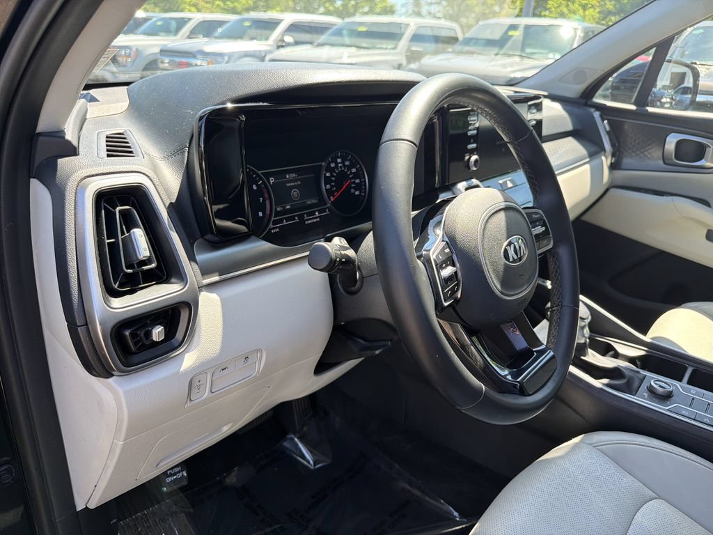 Used 2021 Kia Sorento S AWD/4WD image 21