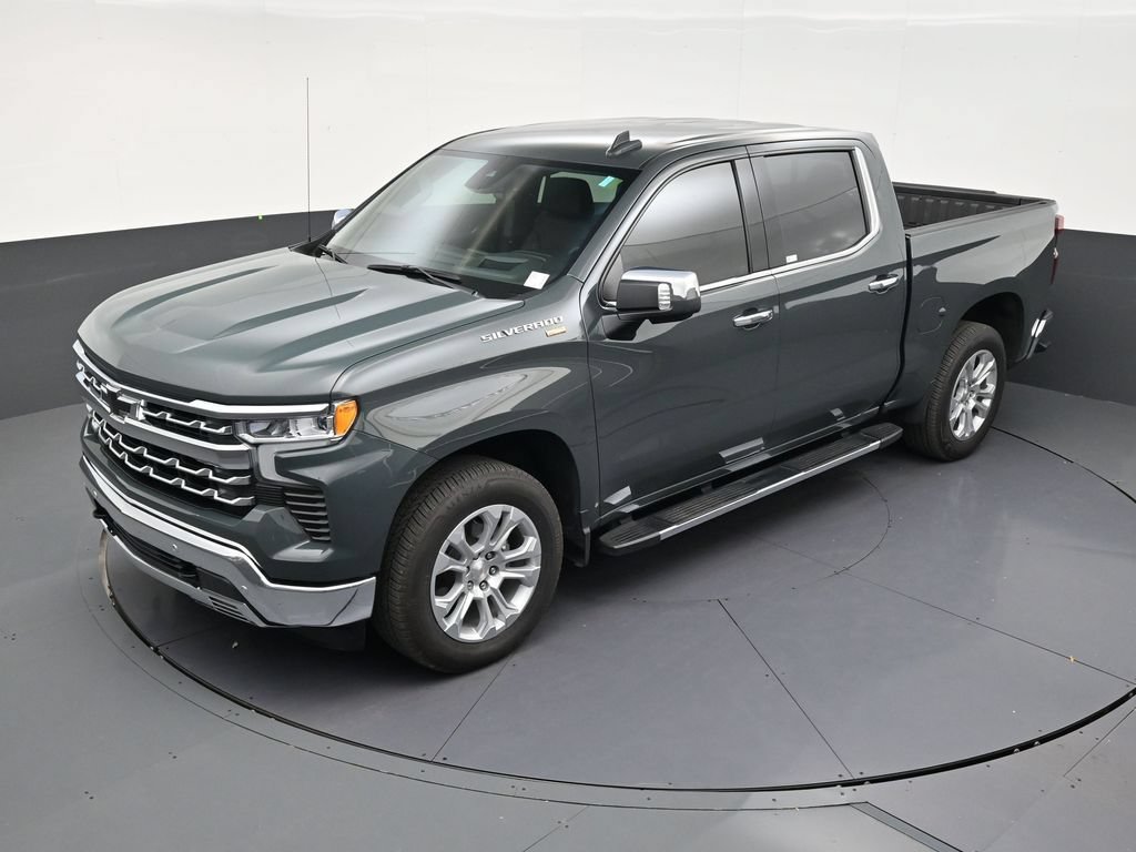 Used 2025 Chevrolet Silverado 1500 LTZ w/ Technology Package RWD image 12