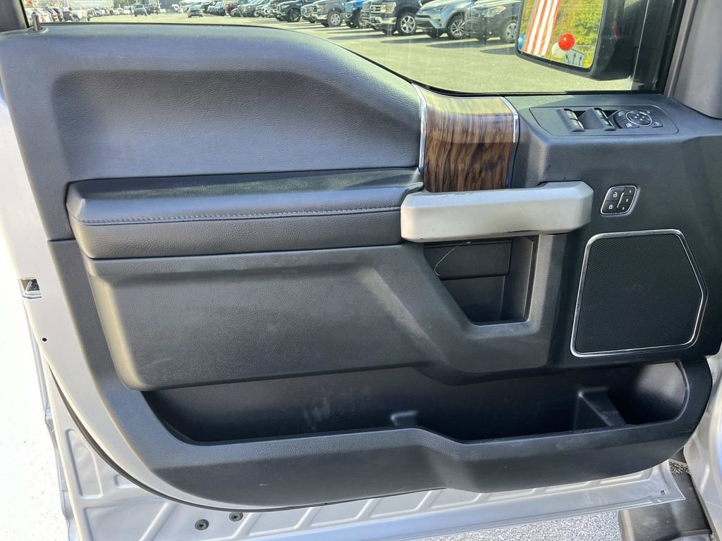 Used 2018 Ford F150 Lariat image 24