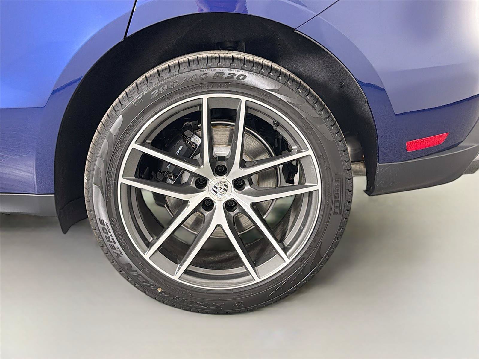 Certified 2026 Porsche Macan Turbo AWD/4WD image 12