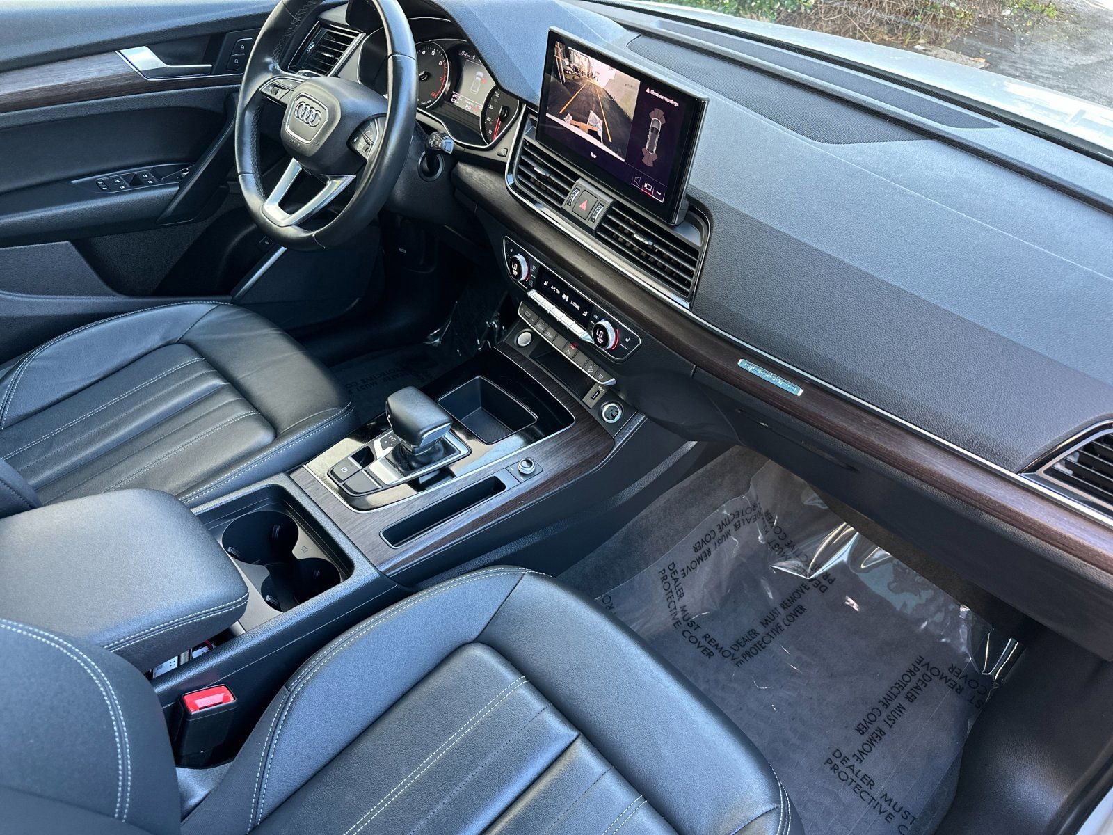 Used 2023 Audi Q5 2.0T Premium w/ Convenience Package image 18