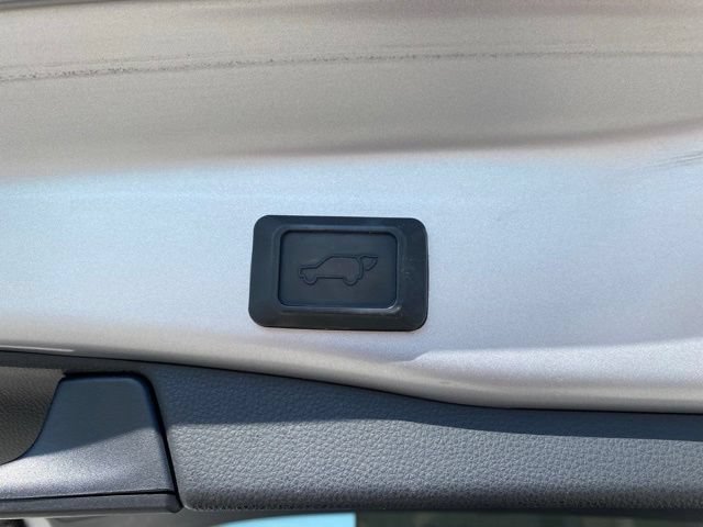 Certified 2019 Toyota RAV4 Limited w/ Advanced Technology Package AWD/4WD image 5