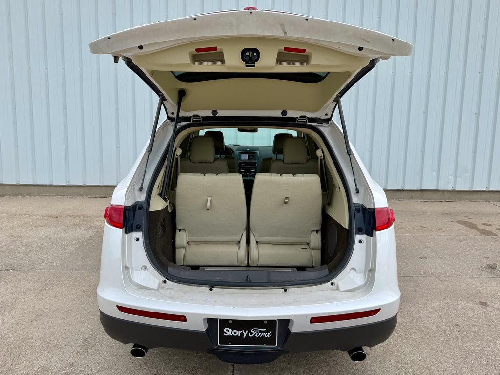 Used 2016 Lincoln MKT AWD w/ Equipment Group 201A image 17