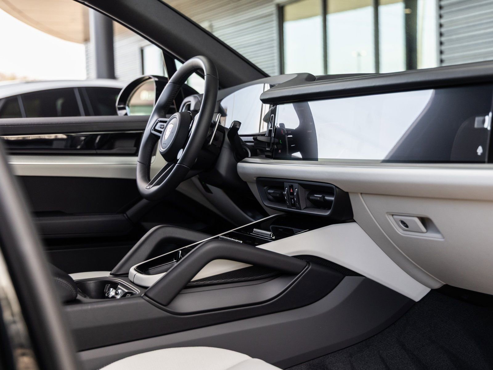 New 2026 Porsche Cayenne image 47