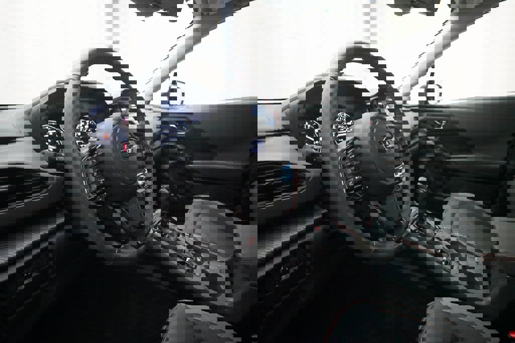 Used 2024 Subaru Crosstrek 2.5i Limited w/ Crosstrek Mirror Package image 8