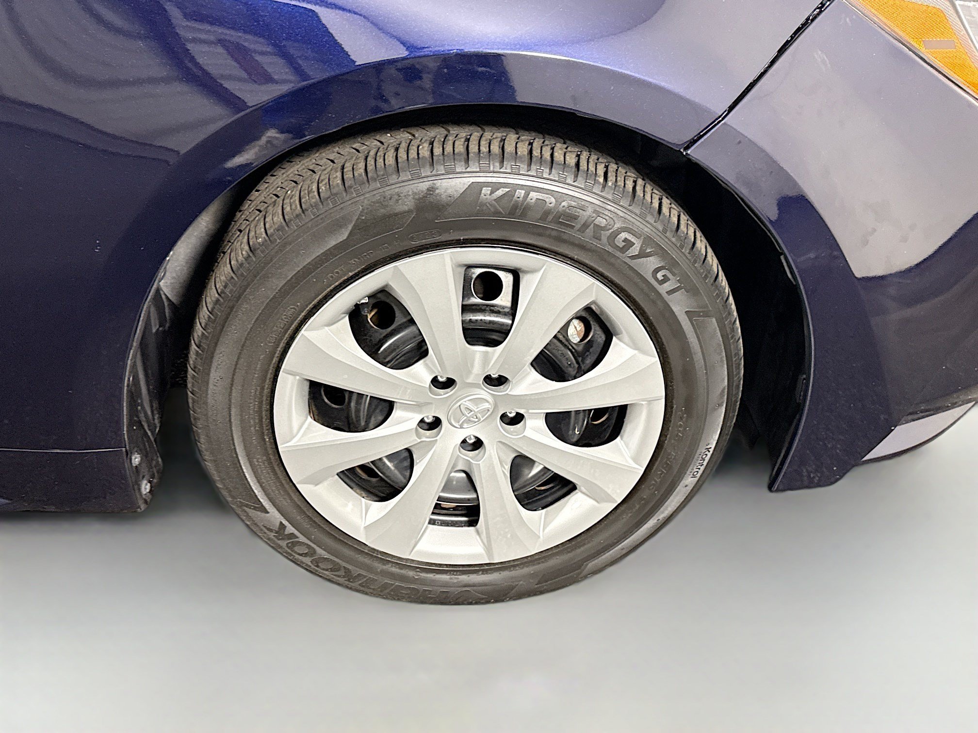 Used 2020 Toyota Corolla LE FWD image 31