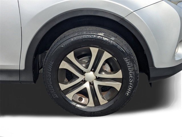 Used 2013 Toyota RAV4 LE image 16