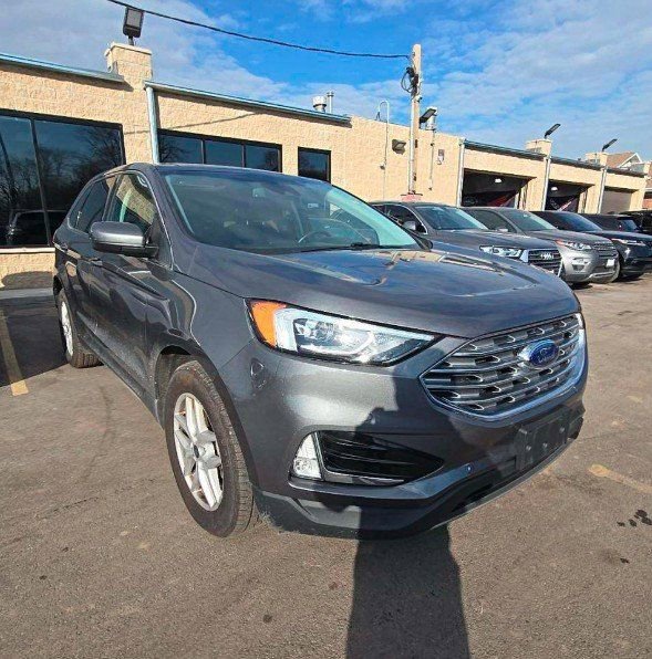 Used 2021 Ford Edge SEL w/ Convenience Package image 4