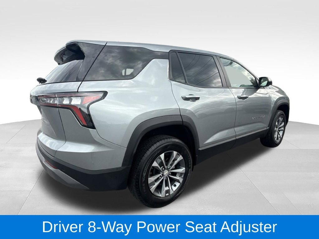 Used 2026 Chevrolet Equinox LT w/ Convenience Package II FWD image 12