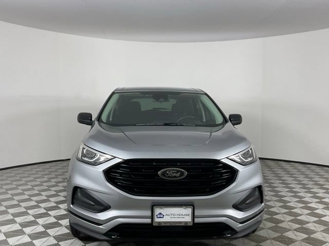 Used 2023 Ford Edge SE w/ Black Appearance Package AWD/4WD image 4