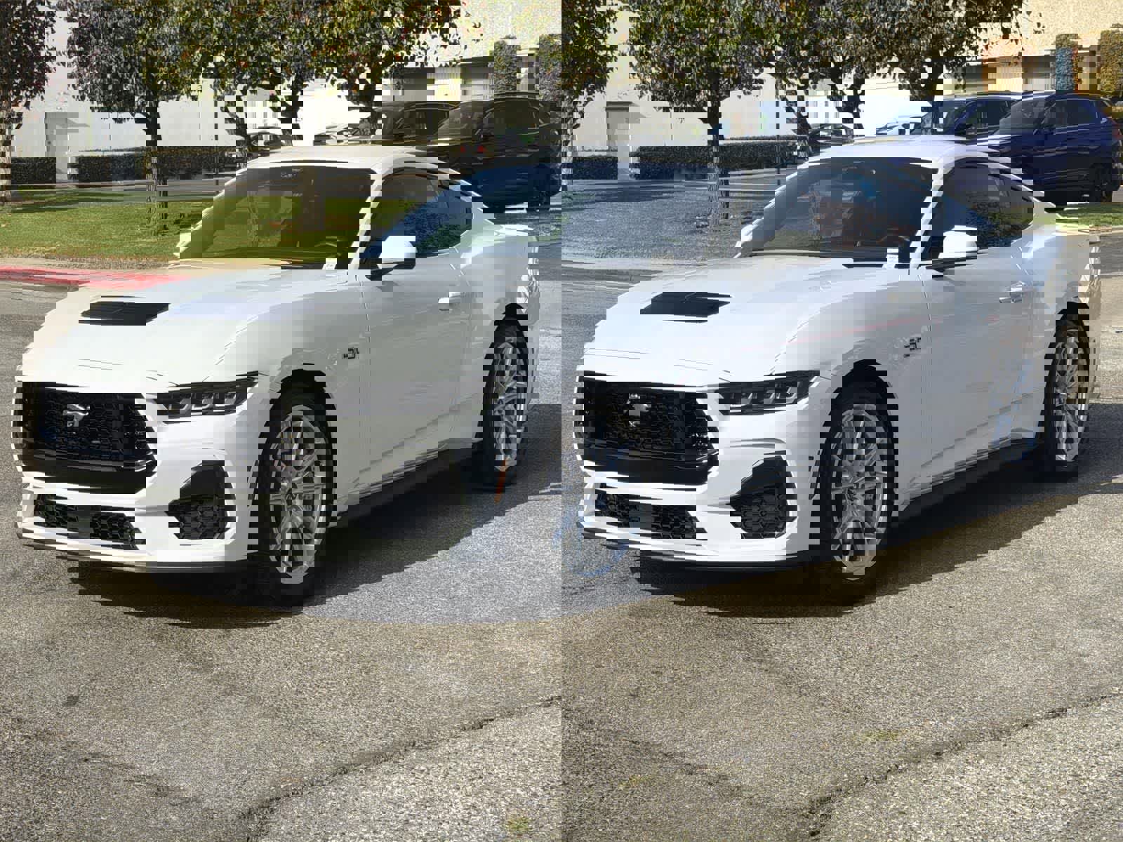 Used 2024 Ford Mustang GT Premium image 8