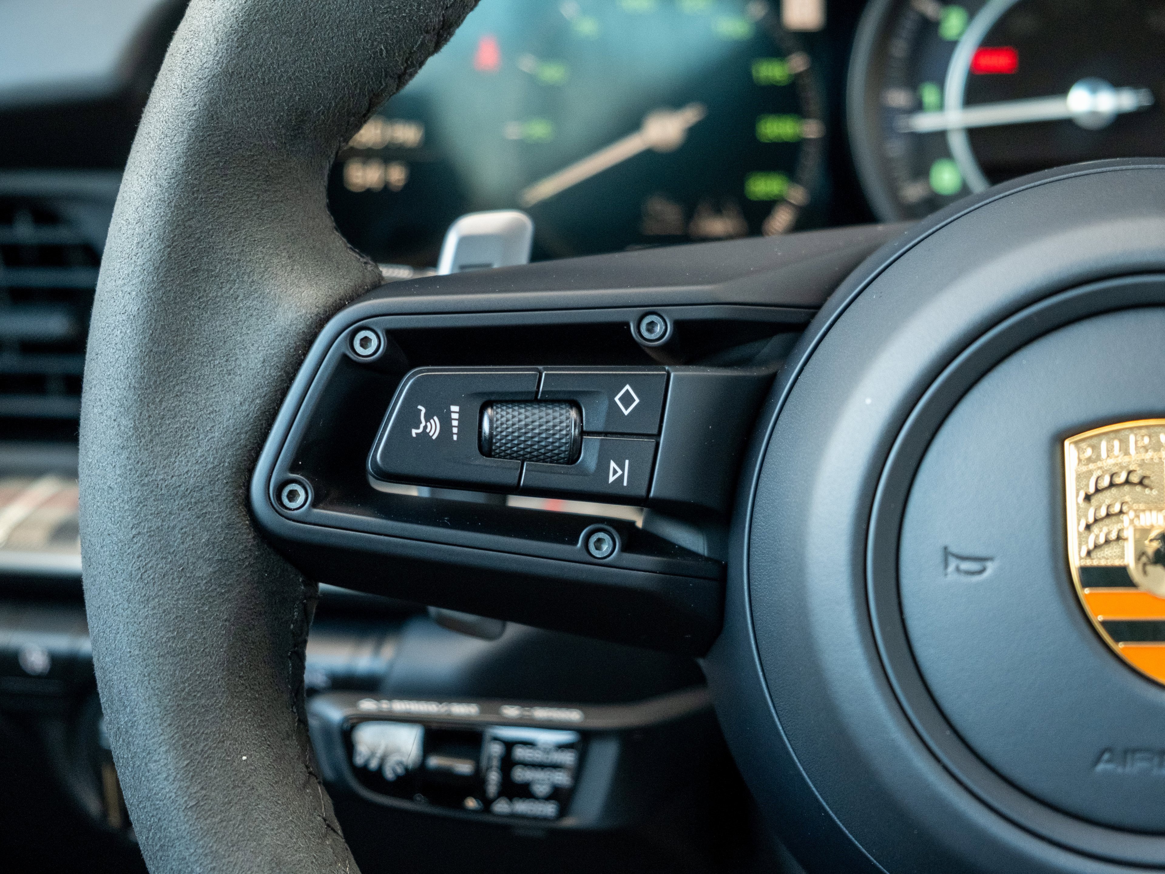 Certified 2025 Porsche 911 Turbo image 42