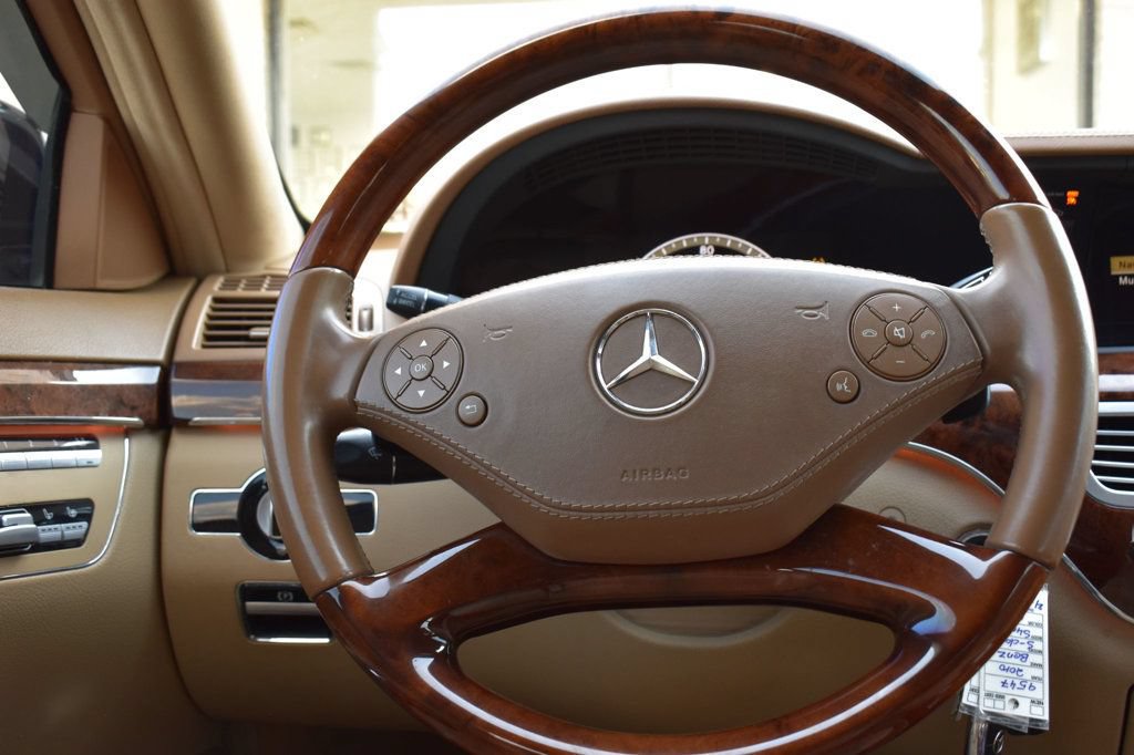 Used 2010 Mercedes-Benz S 400 image 40