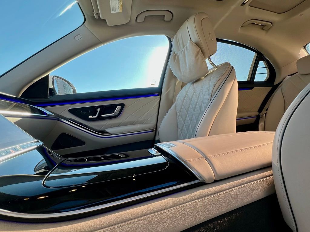 Certified 2024 Mercedes-Benz S 580 4MATIC Sedan image 11
