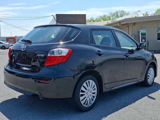 Used 2011 Toyota Matrix FWD image 4