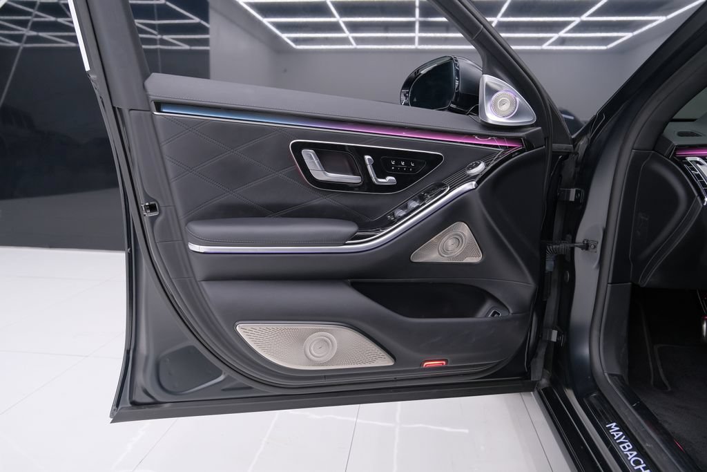 Used 2024 Mercedes-Benz Maybach S 680 4MATIC image 53