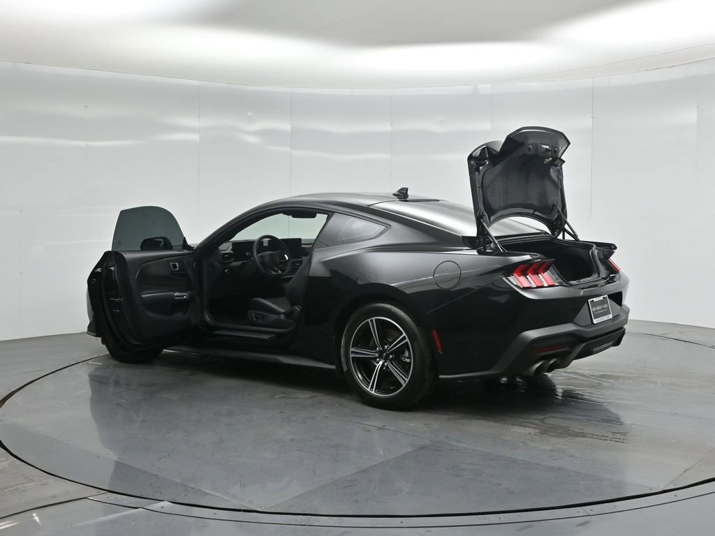 Certified 2024 Ford Mustang Coupe image 31