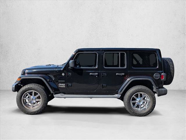 Used 2018 Jeep Wrangler Unlimited Sahara AWD/4WD image 9