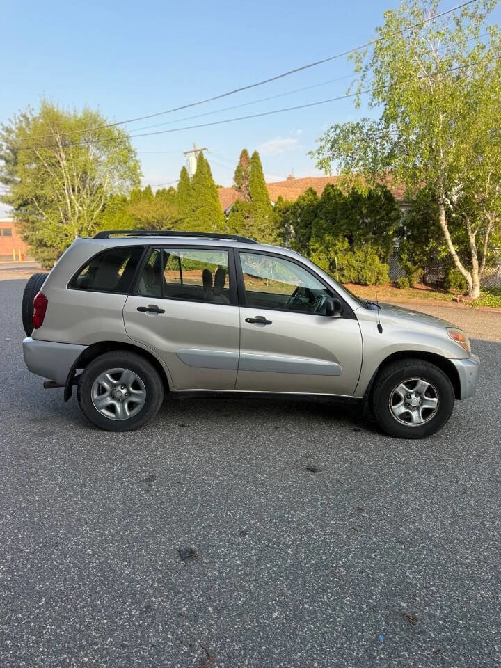 Used 2005 Toyota RAV4 2WD image 7