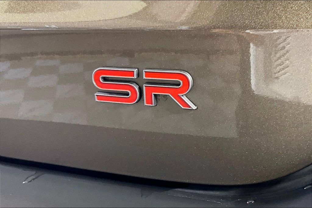 Certified 2025 Nissan Kicks SR FWD image 38