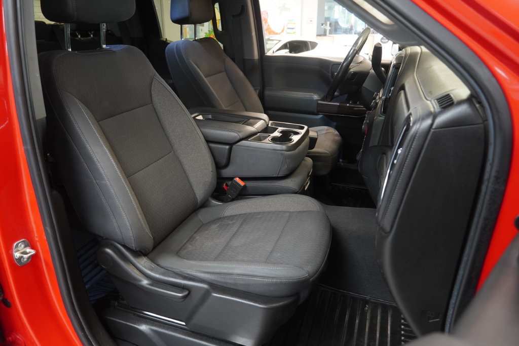 Used 2019 Chevrolet Silverado 1500 LT w/ All-Star Edition AWD/4WD image 22