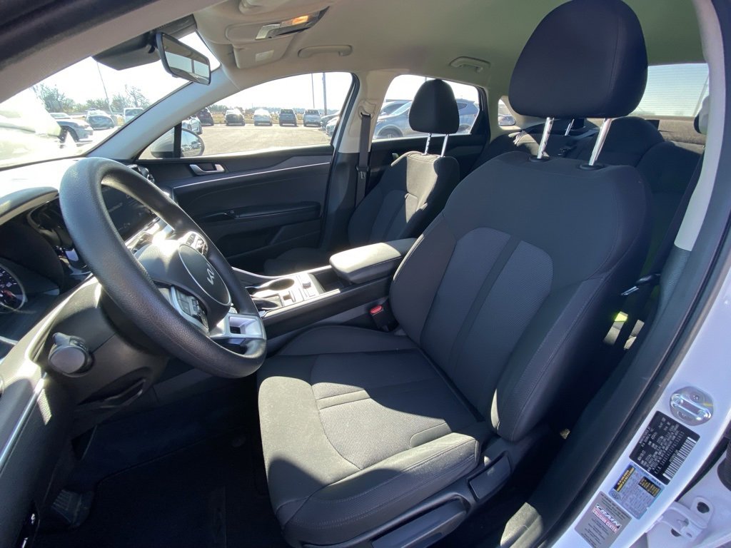 Used 2023 Kia K5 LXS image 21
