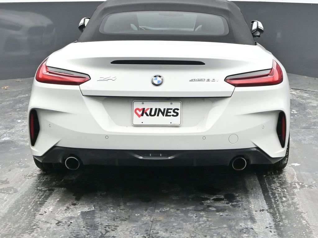 Used 2025 BMW Z4 sDrive30i image 7