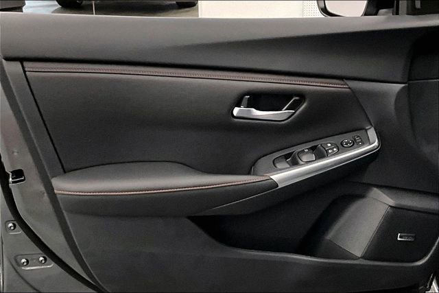New 2025 Nissan Sentra SR w/ SR Premium Package image 27