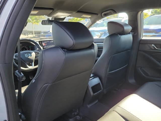 Used 2022 Honda Accord Sport image 11