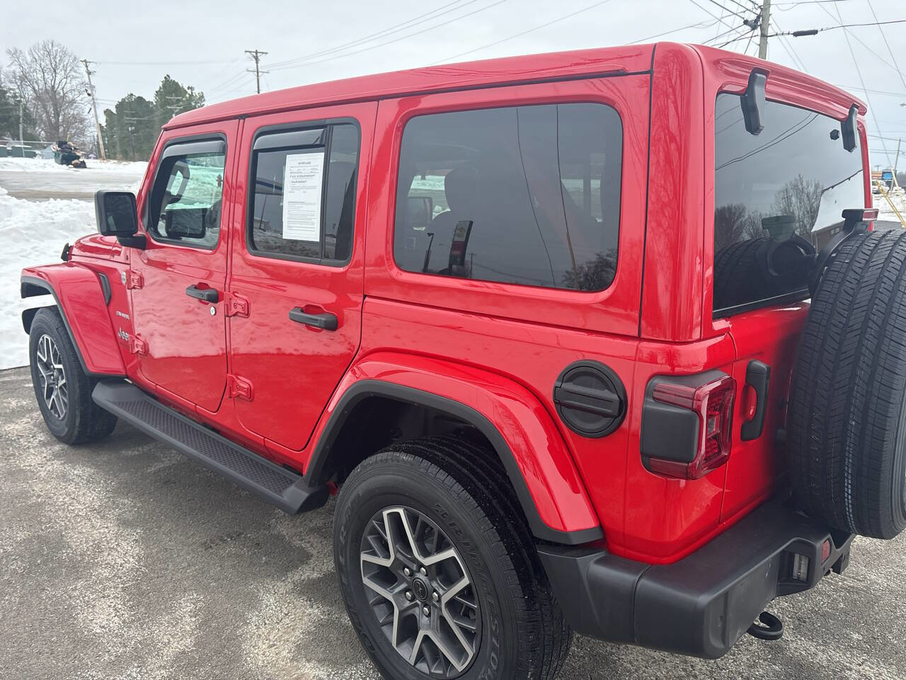 Used 2024 Jeep Wrangler Unlimited Sahara w/ Safety Group AWD/4WD image 6