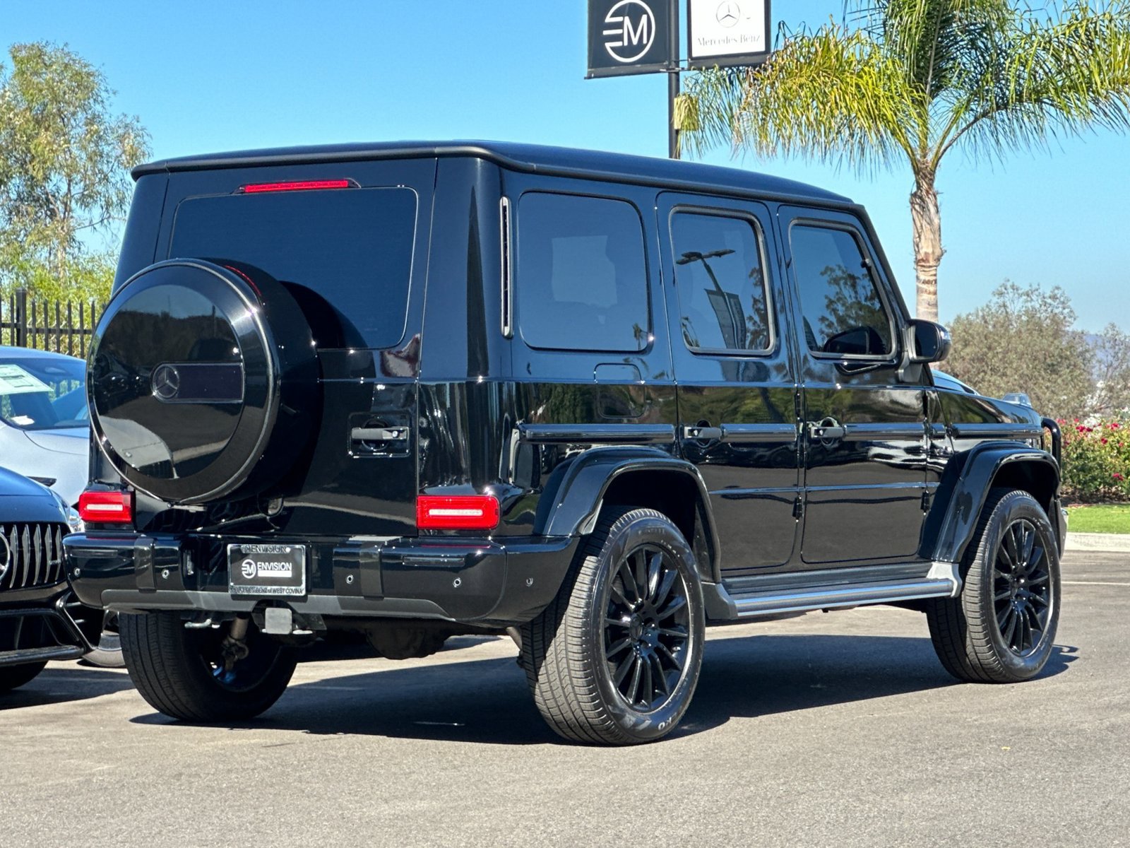 Used 2023 Mercedes-Benz G 550 image 3