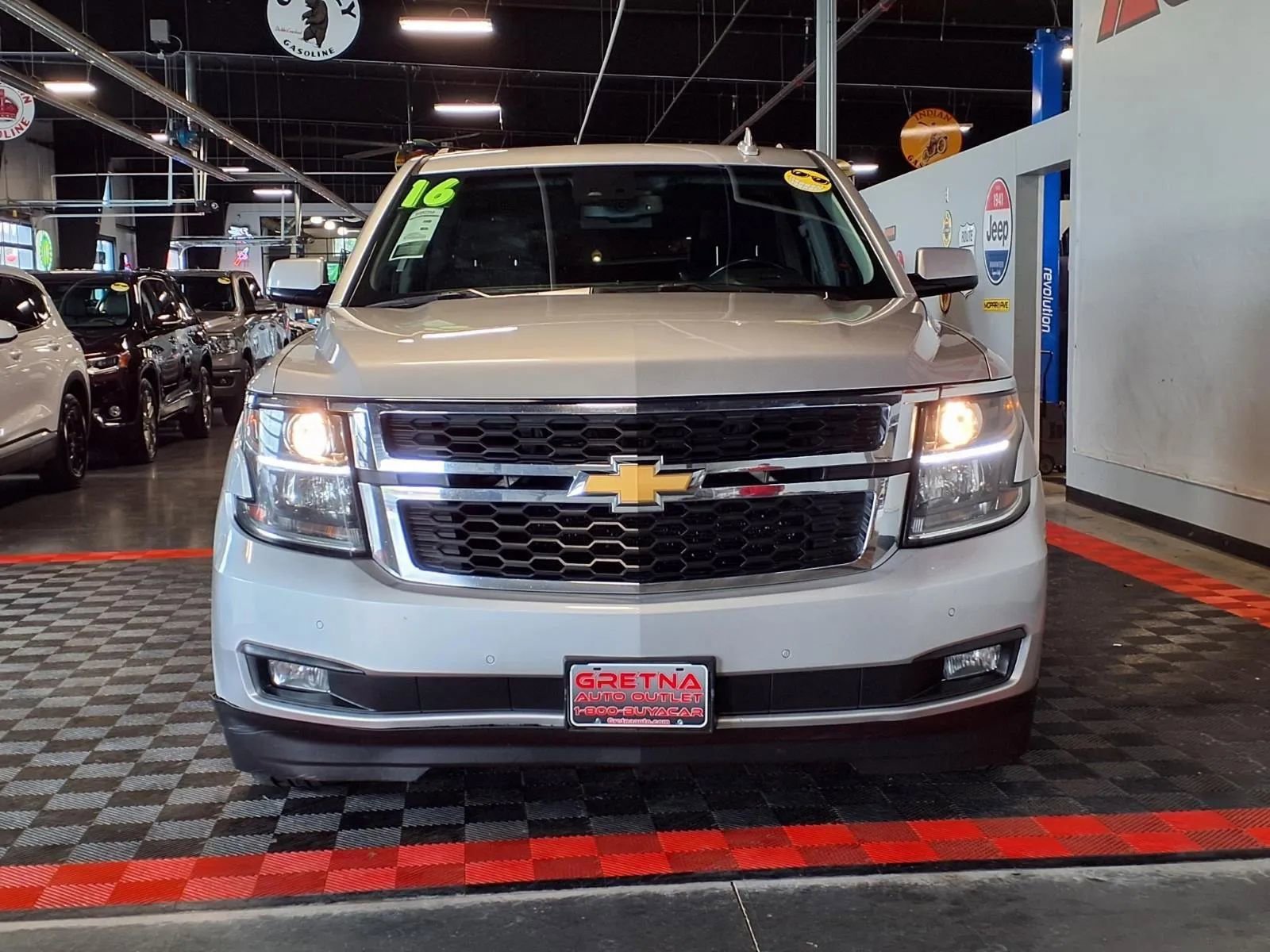 Used 2016 Chevrolet Suburban LT AWD/4WD image 2