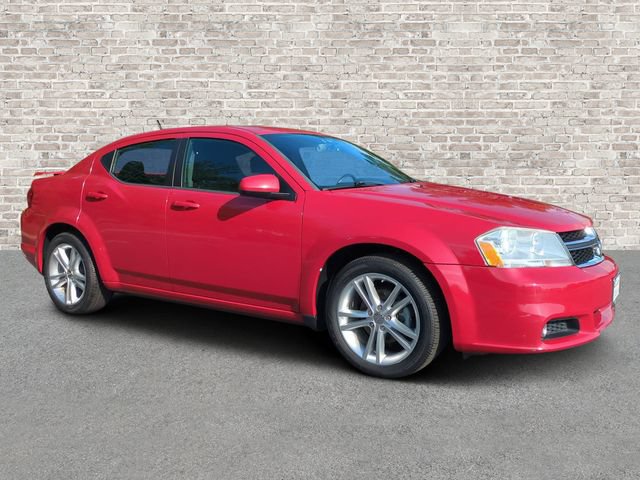 Used 2012 Dodge Avenger SXT Plus FWD image 1
