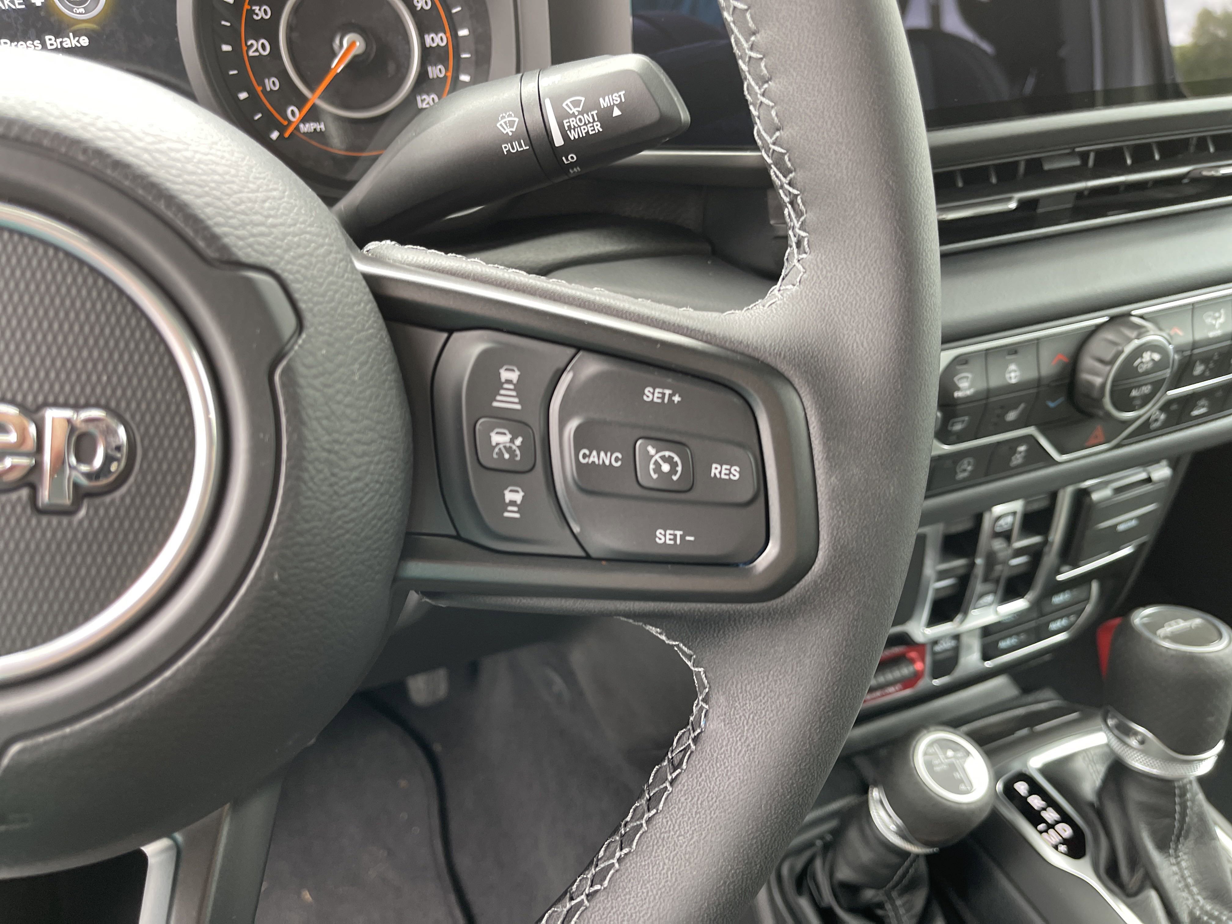 New 2025 Jeep Gladiator Mojave image 22