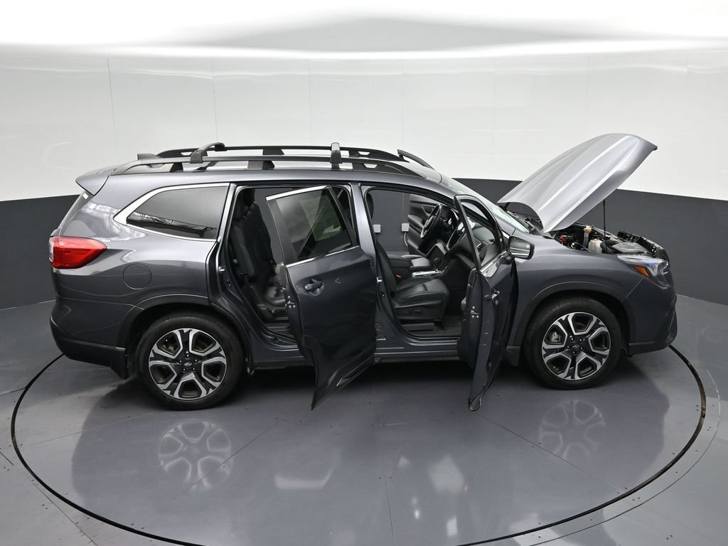 Used 2023 Subaru Ascent Limited AWD/4WD image 41
