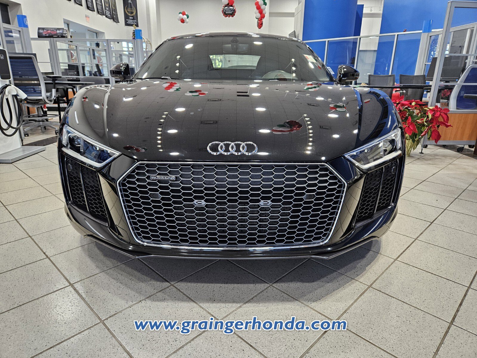 Used 2017 Audi R8 V10 image 8