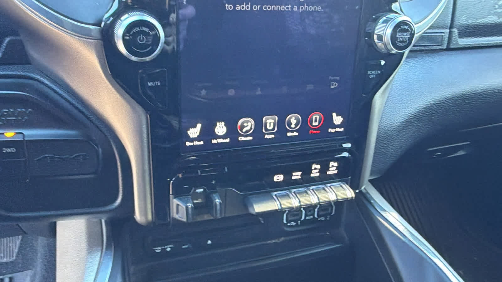 Used 2019 RAM 2500 Laramie w/ Night Edition image 13
