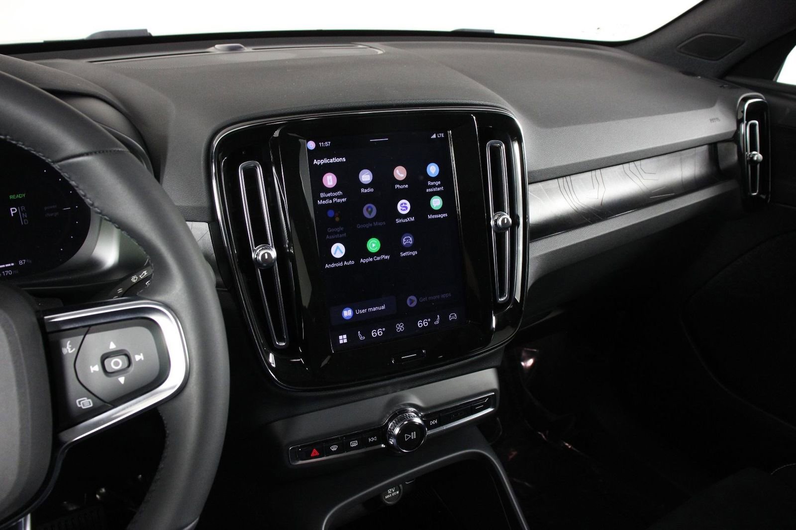 Used 2023 Volvo C40 P8 Recharge Plus AWD/4WD image 9