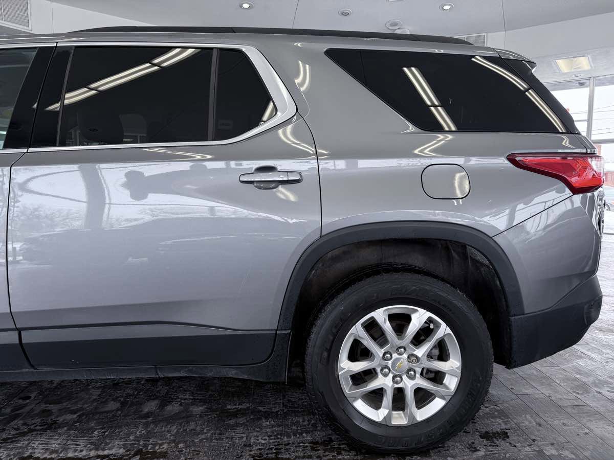 Used 2019 Chevrolet Traverse LT AWD/4WD image 19